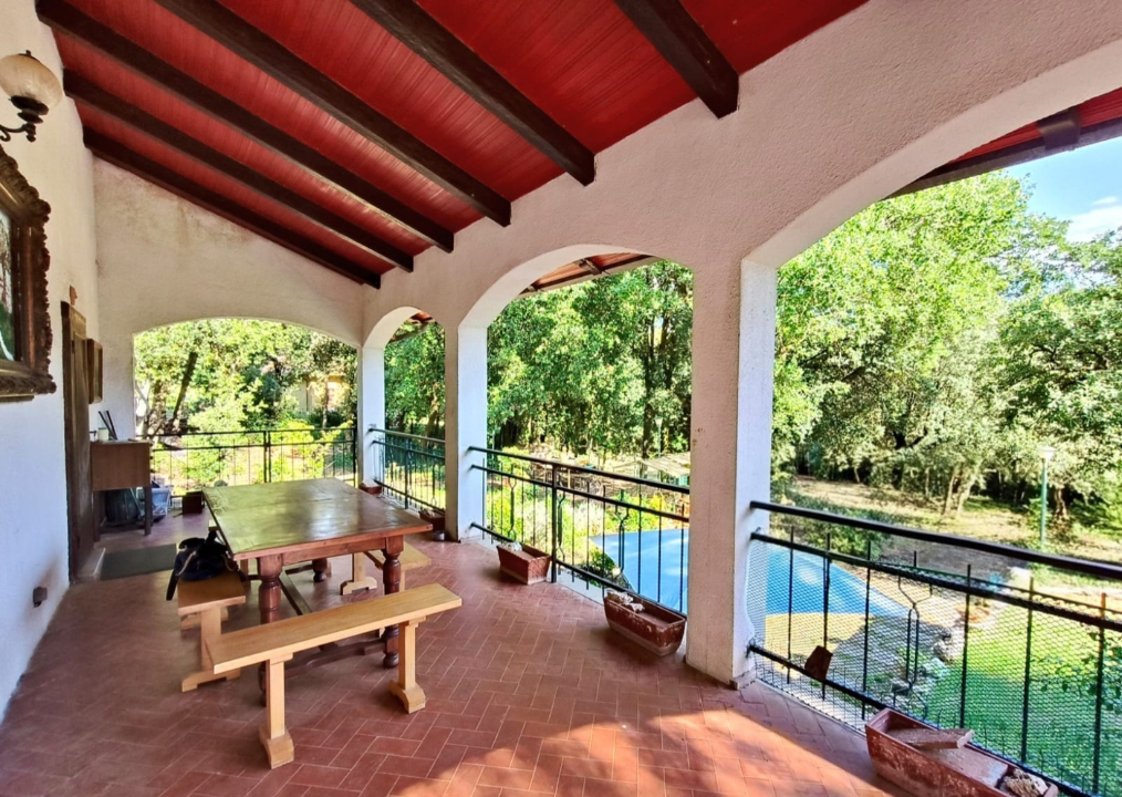 Villa - Image 8