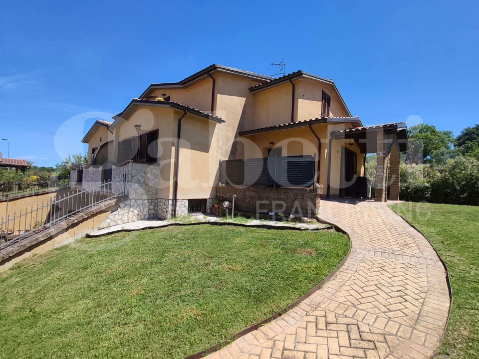 Villa - Image 3