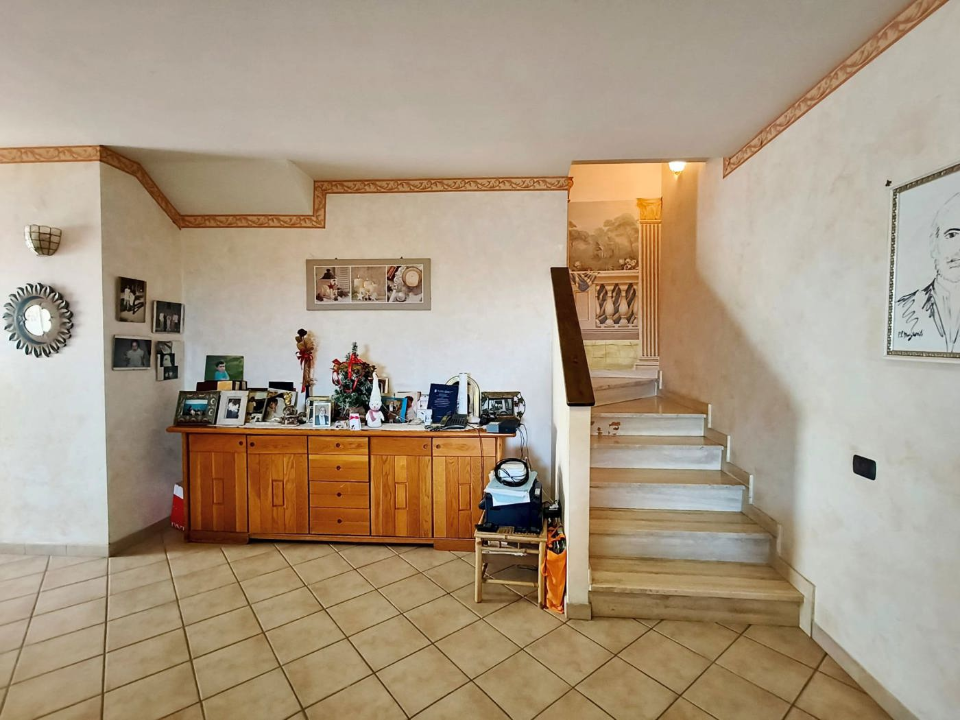 Villa - Image 20