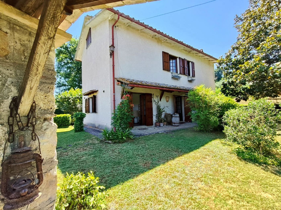 Villa - Image 1