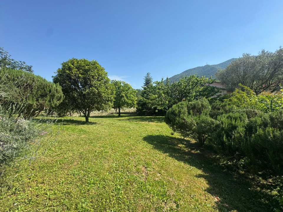 Villa - Image 4