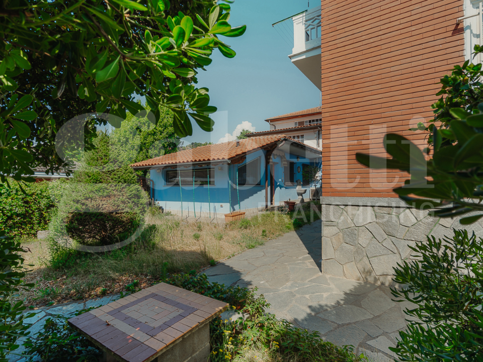 Villa - Image 14