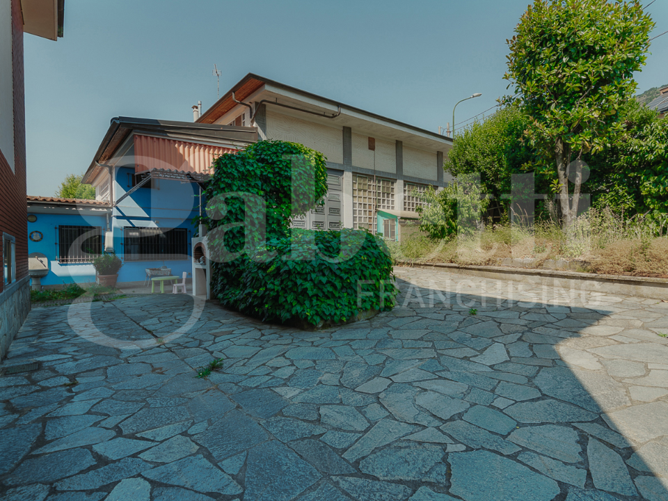 Villa - Image 9