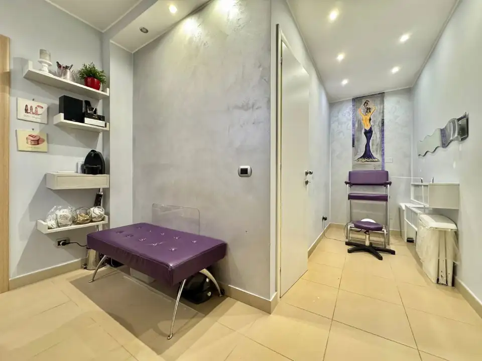 Magazzino - Image 12