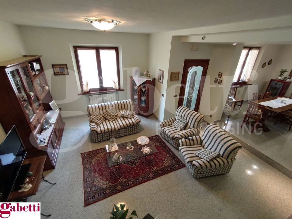 Villa - Image 4