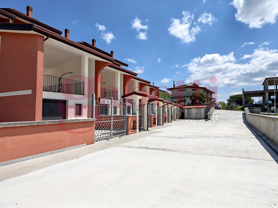 Villa - Image 31