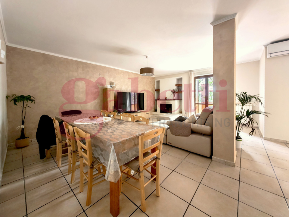 Villa - Image 4