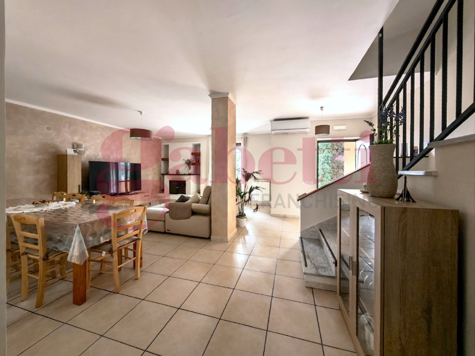 Villa - Image 6