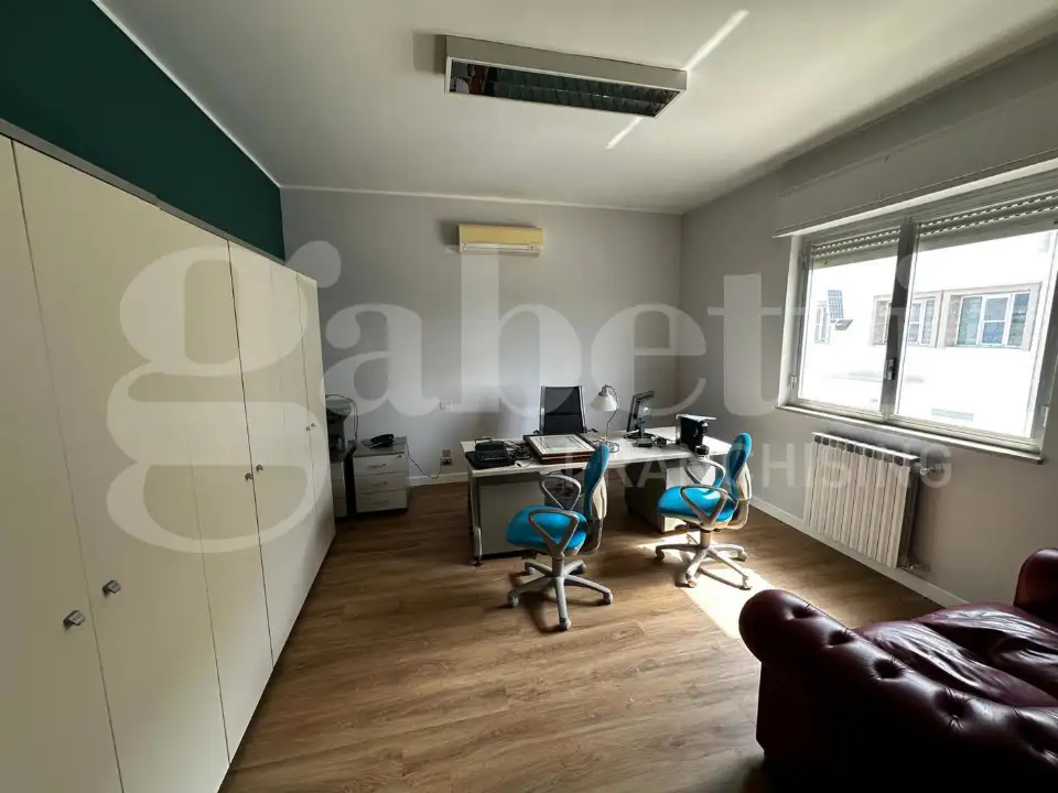 Capannone - Image 21