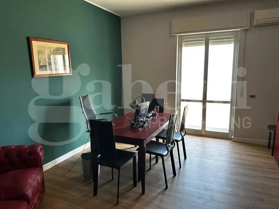 Capannone - Image 24