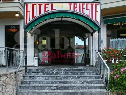 Hotel - Image 22