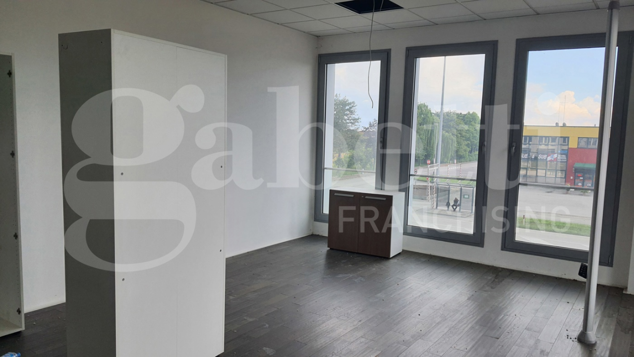 Edificio Direzionale - Image 48