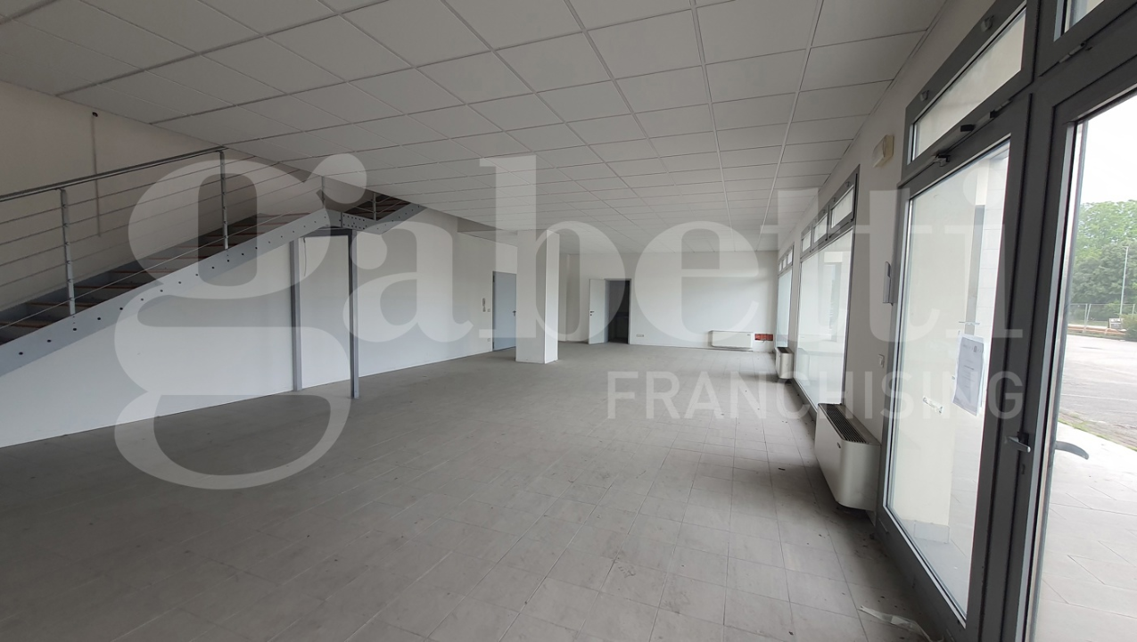 Edificio Direzionale - Image 43