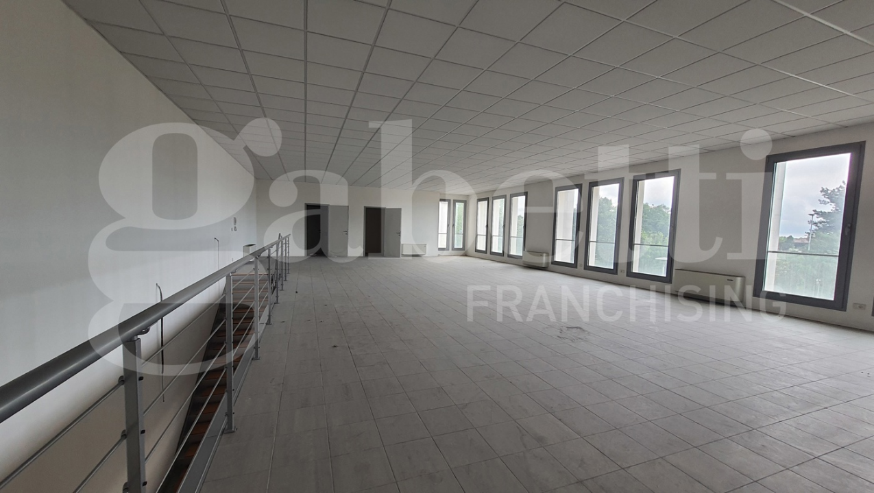 Edificio Direzionale - Image 39