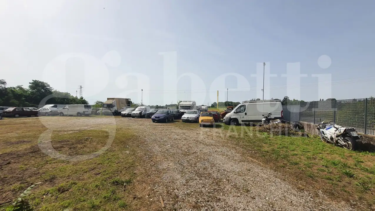 Capannone - Image 27