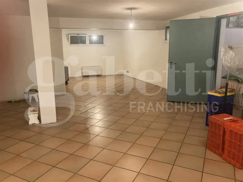 Capannone - Image 40