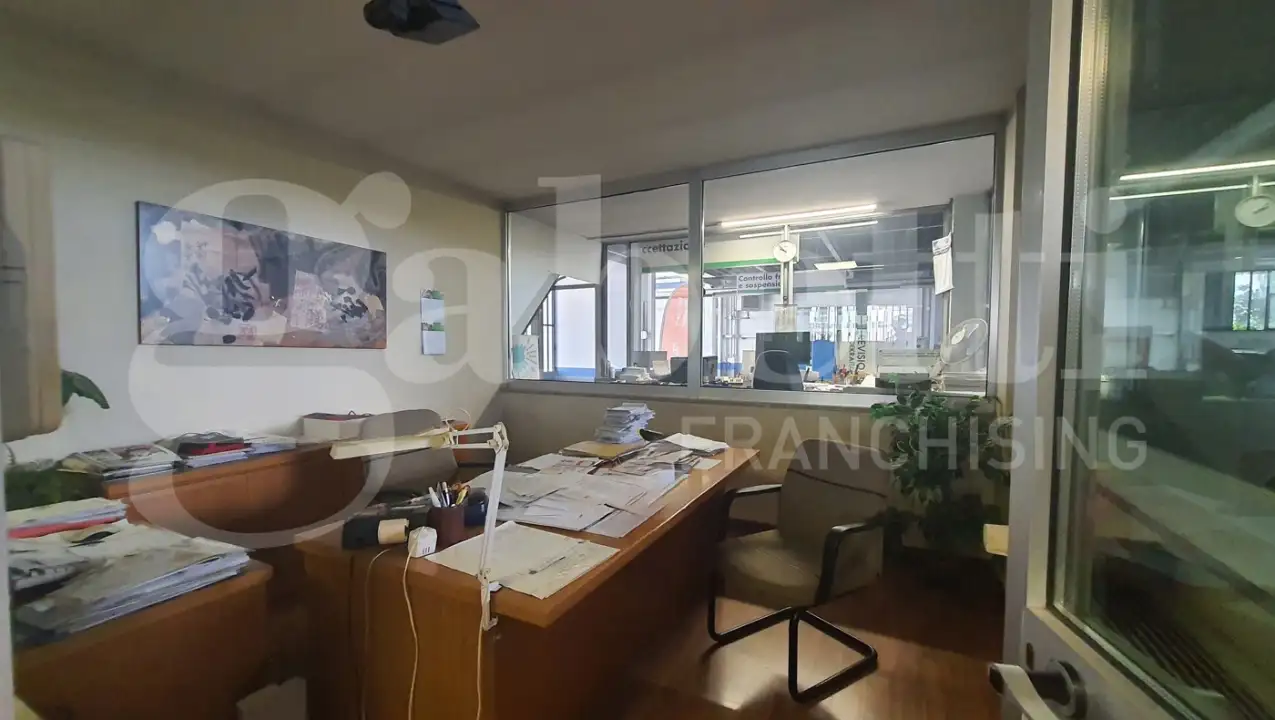 Capannone - Image 20