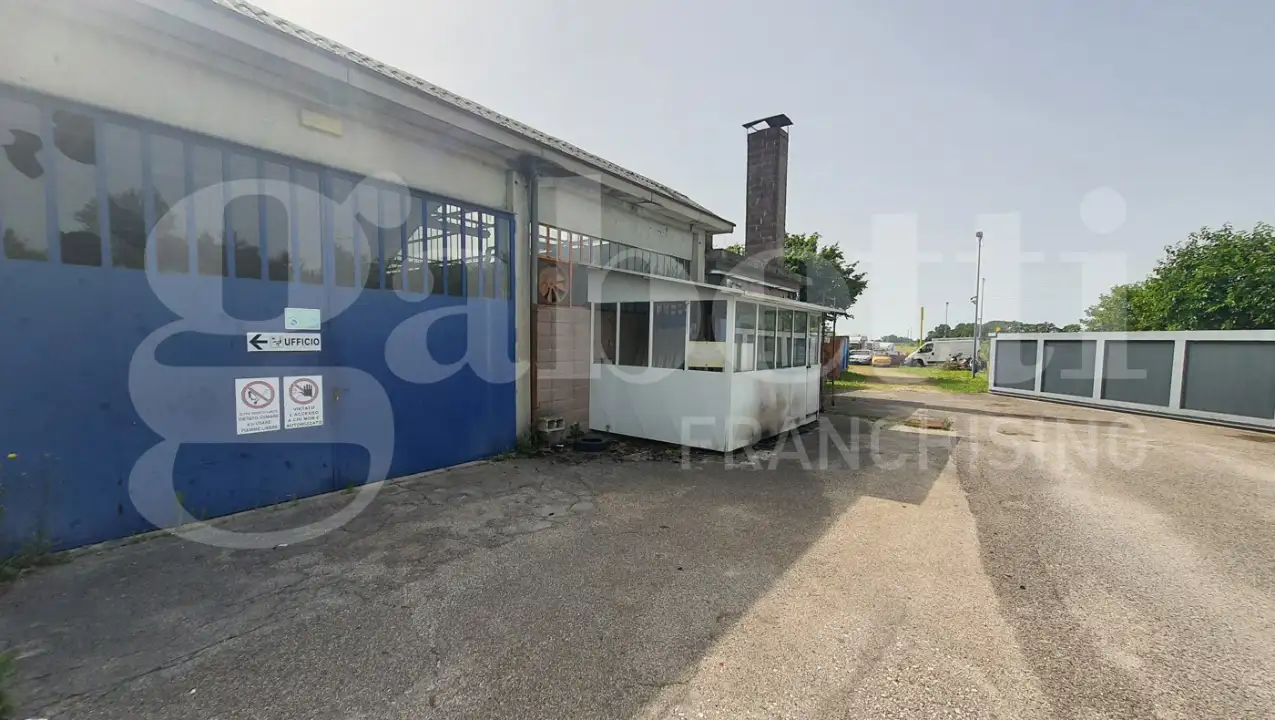 Capannone - Image 26