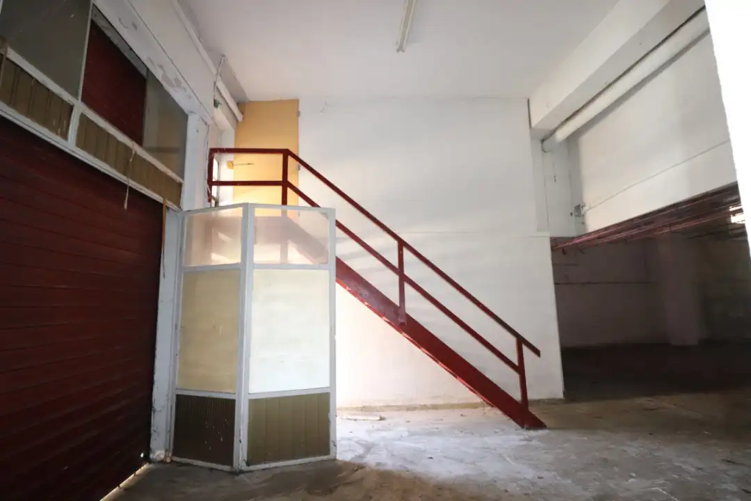 Magazzino - Image 12