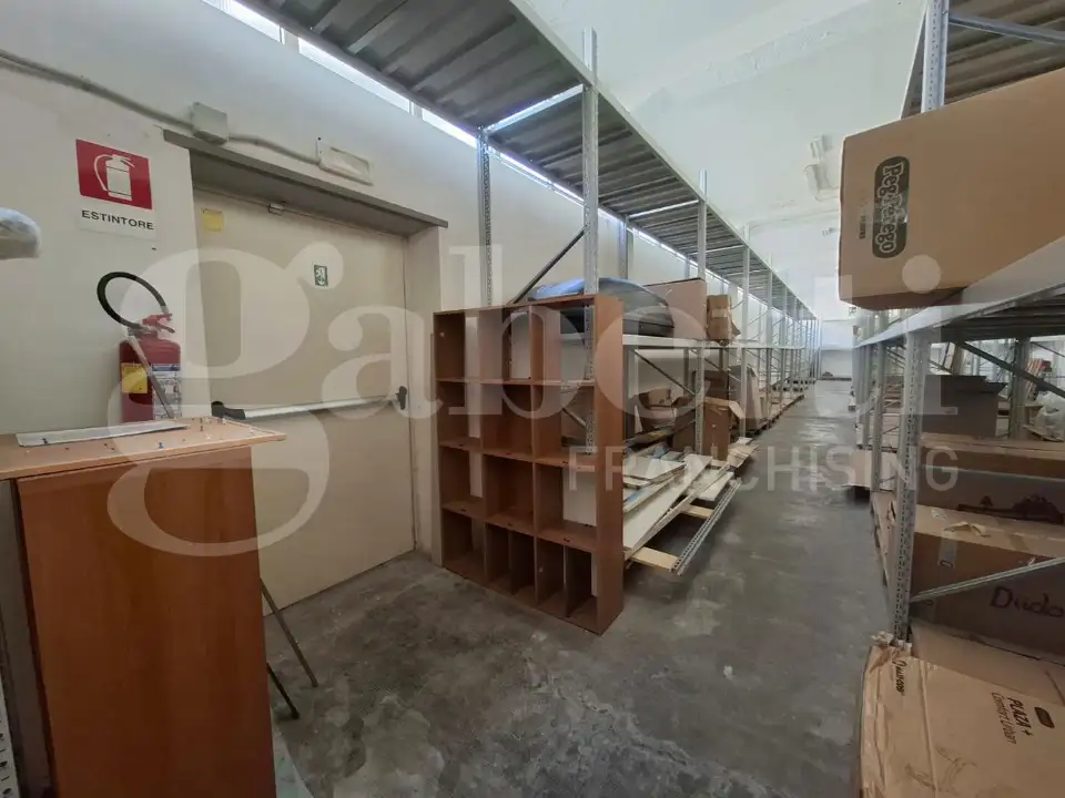Magazzino - Image 7