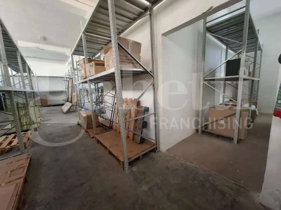 Magazzino - Image 6