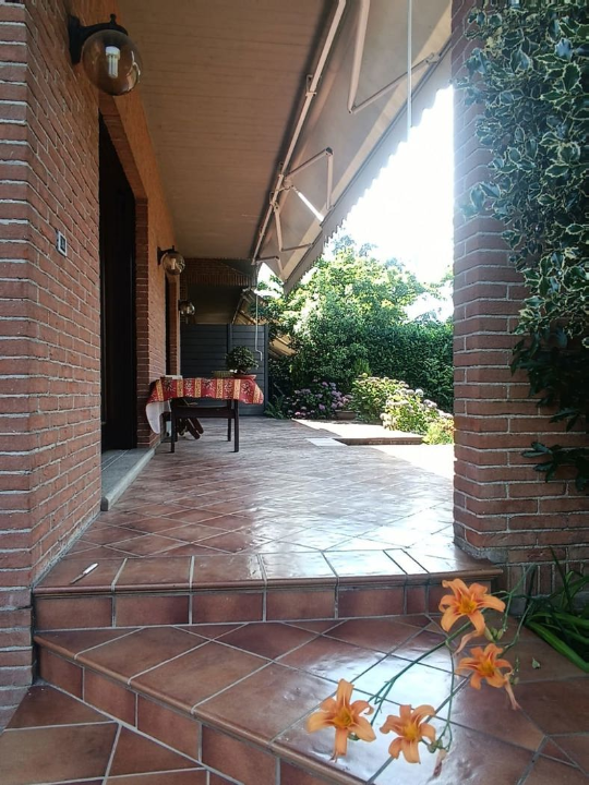 Villa - Image 10