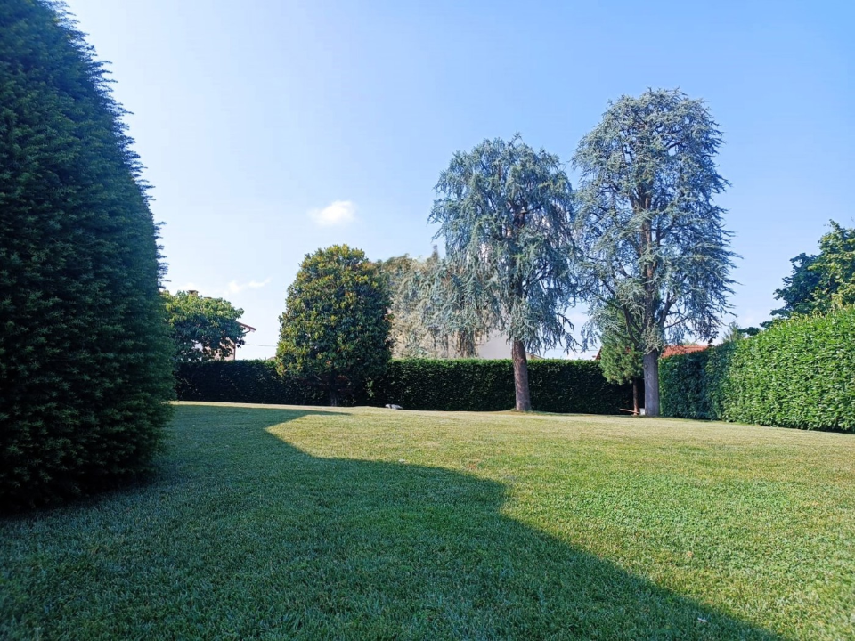 Villa - Image 12