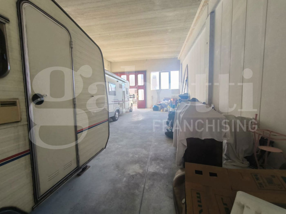 Magazzino - Image 11