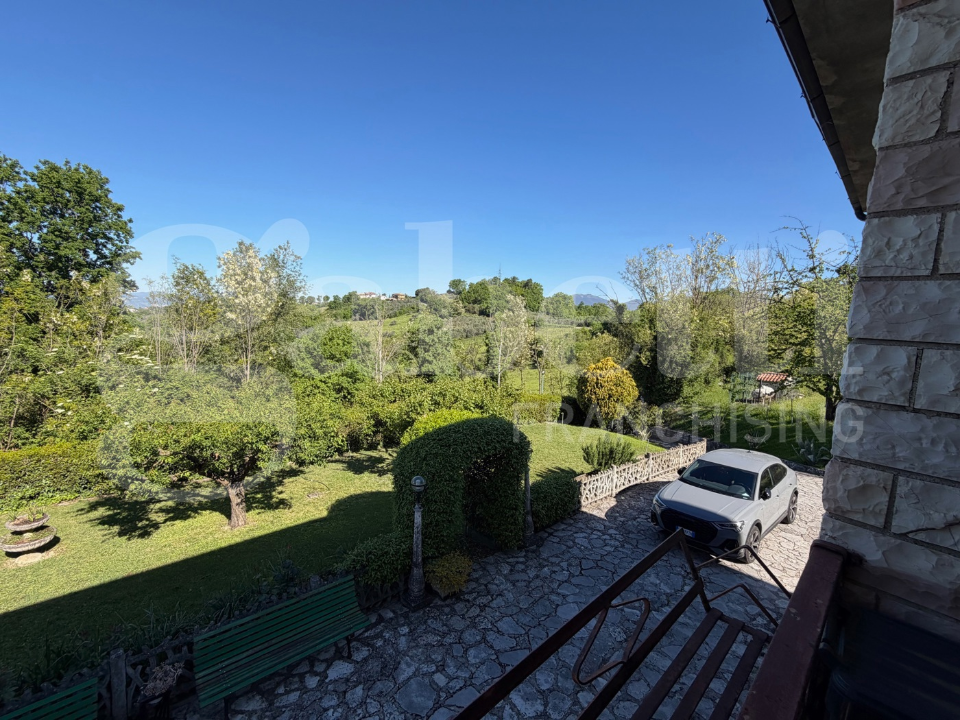 Villa - Image 3