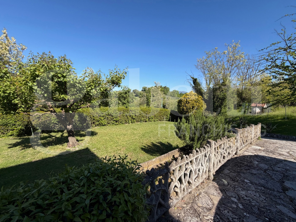 Villa - Image 7