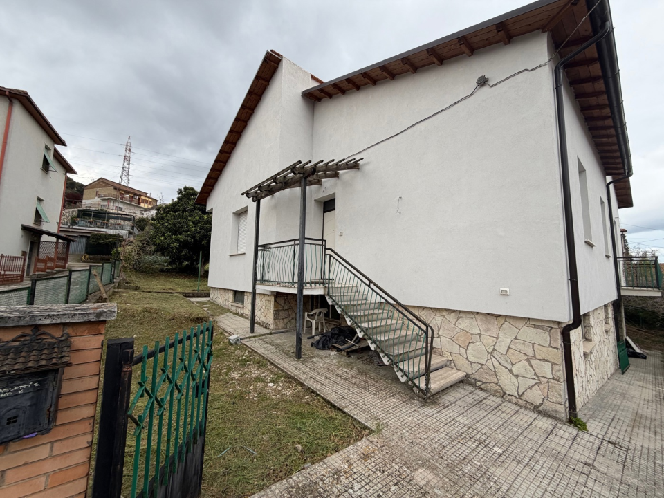 Villa - Image 1
