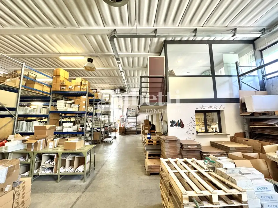 Capannone - Image 12