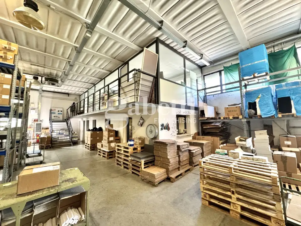 Capannone - Image 13