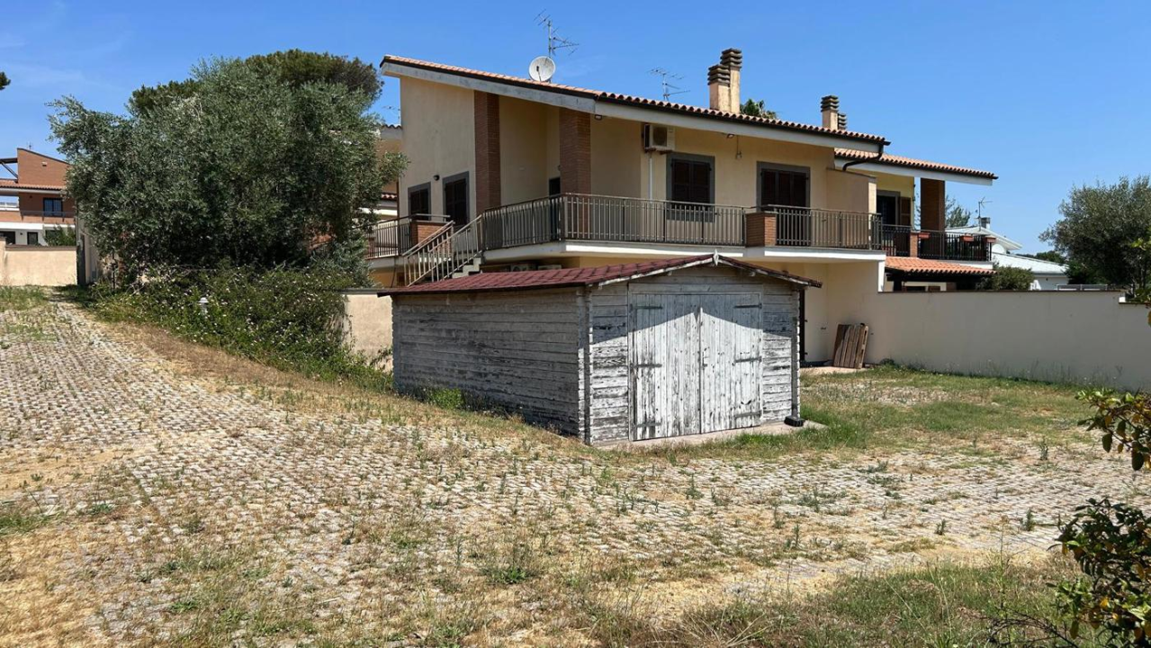 Villa - Image 4