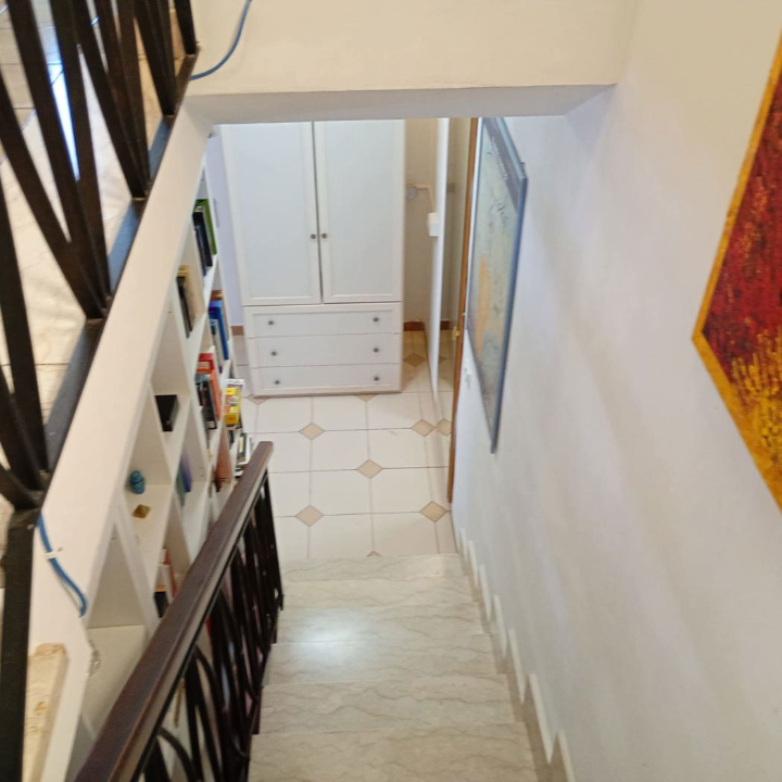 Villa - Image 31