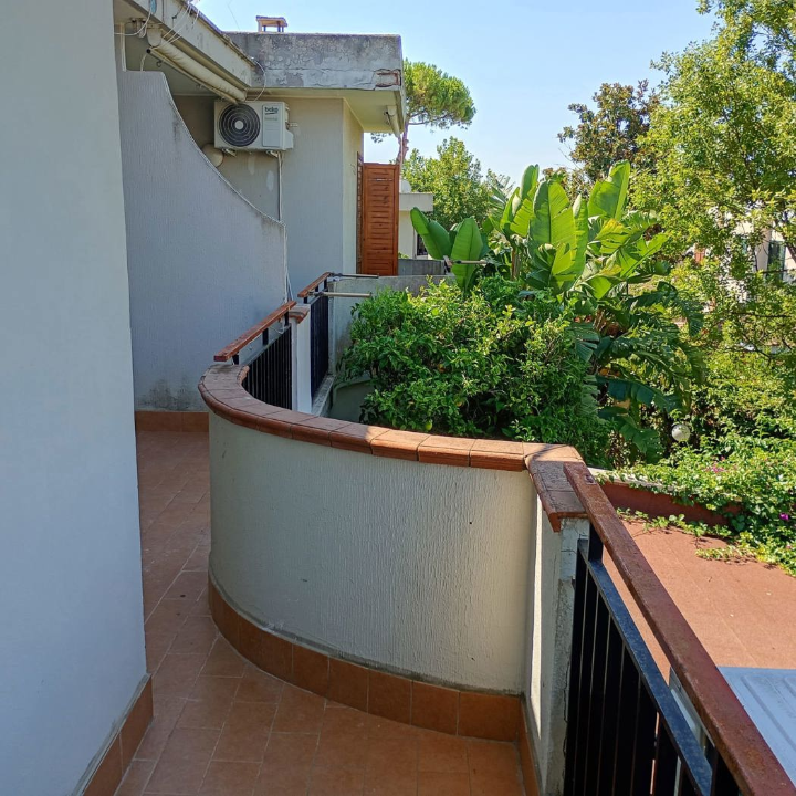 Villa - Image 9