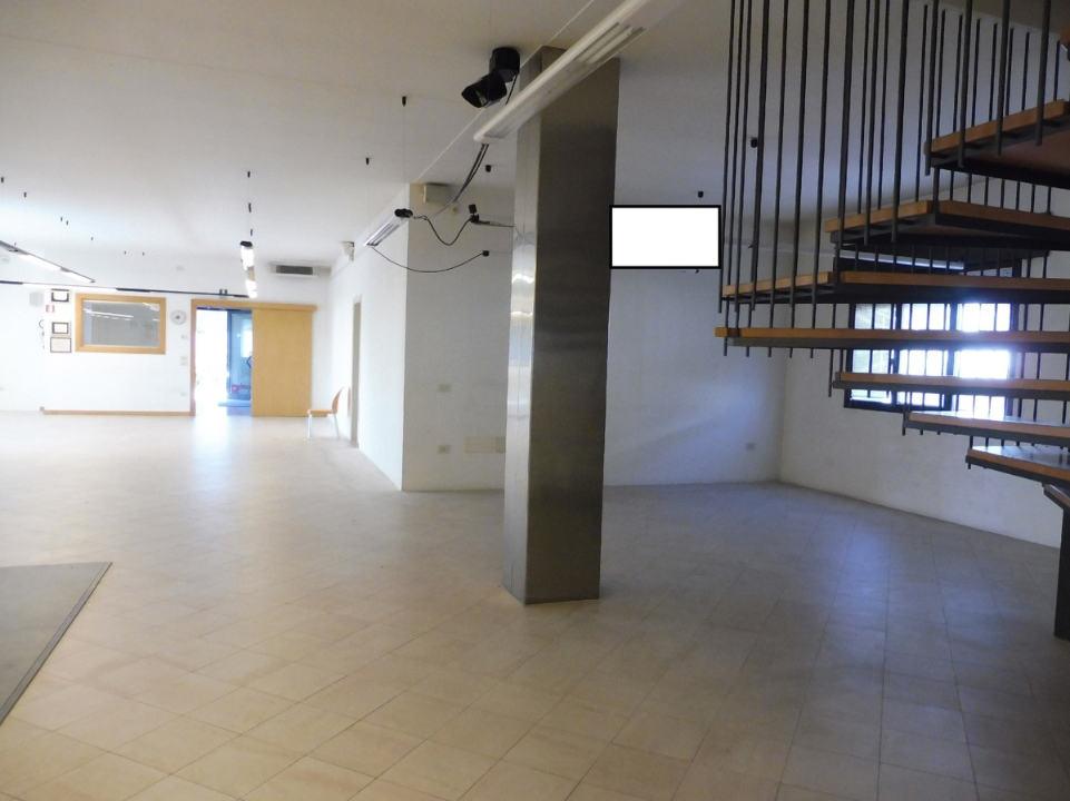 Capannone - Image 14