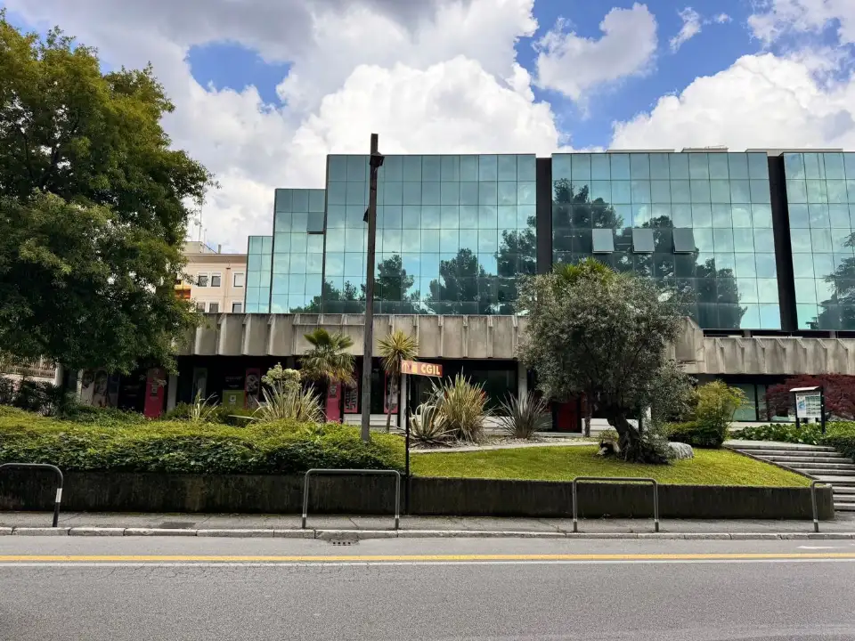 Centro Direzionale - Image 1