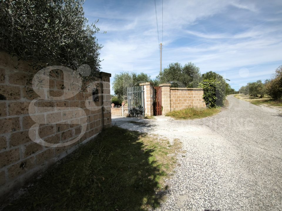 Villa - Image 3
