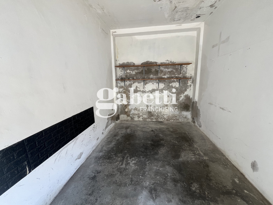 Box - Image 9