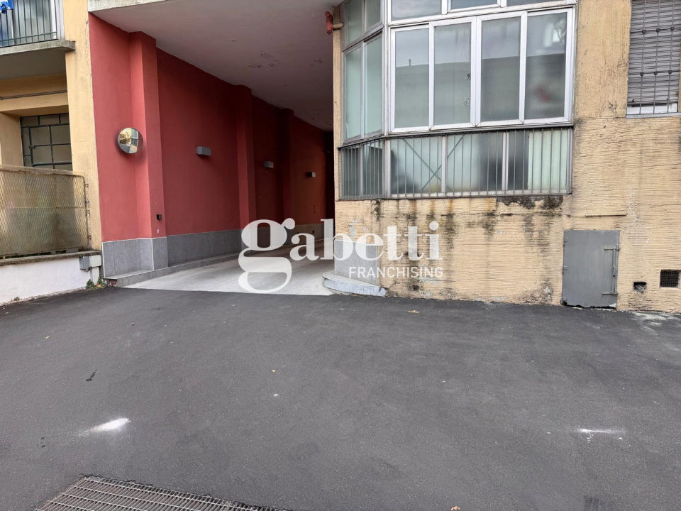 Box - Image 9