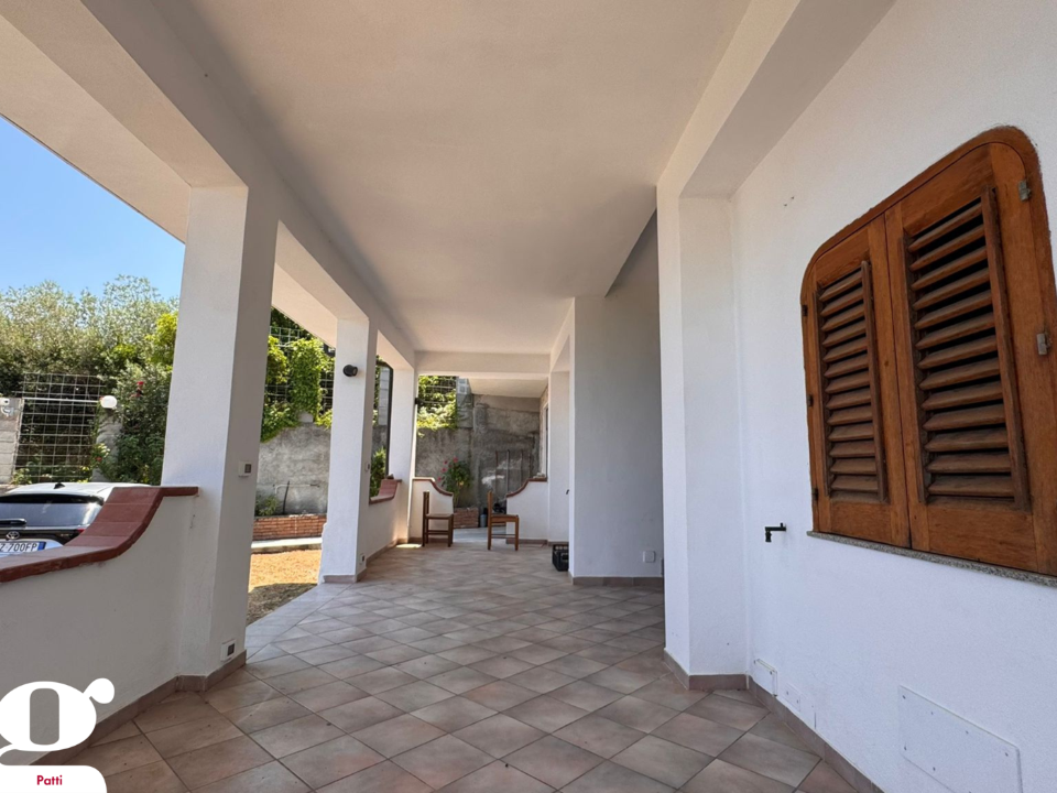 Villa - Image 3