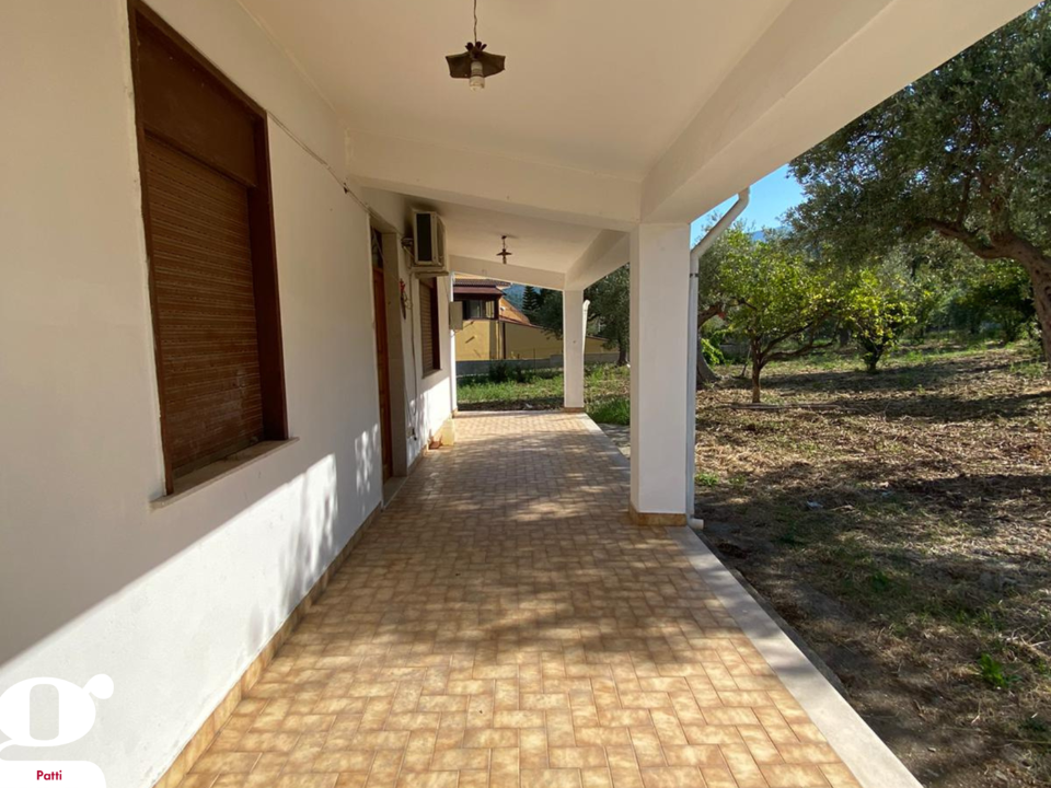 Villa - Image 3