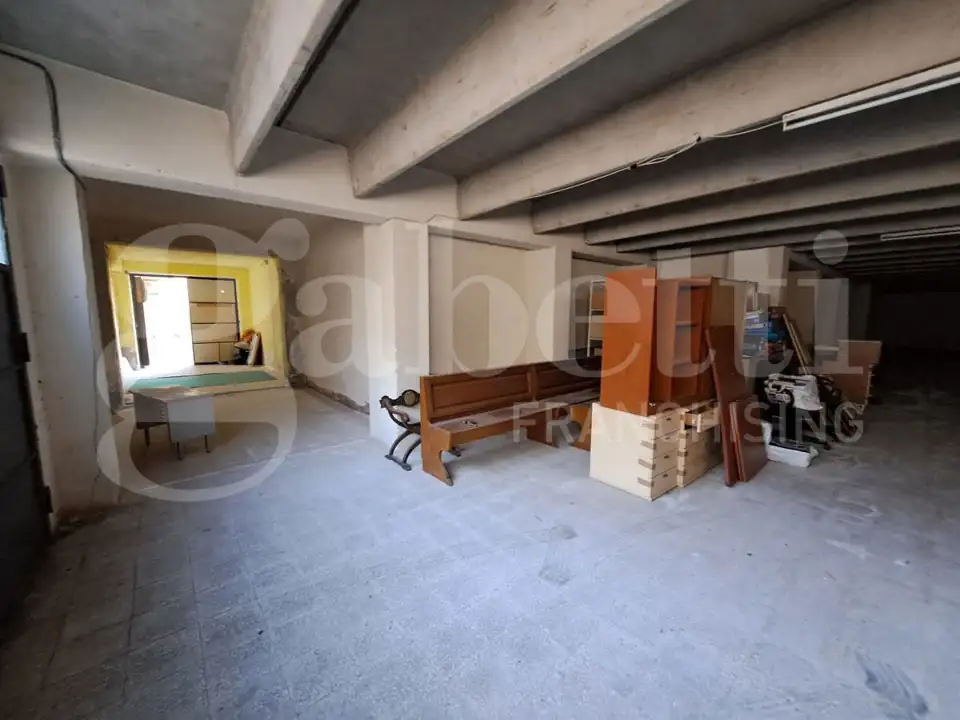 Magazzino - Image 12