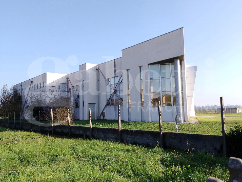 Capannone - Image 38