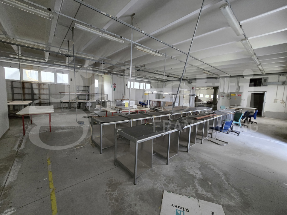 Capannone - Image 26