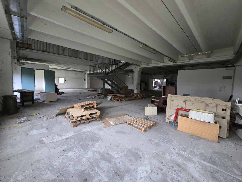 Capannone - Image 38