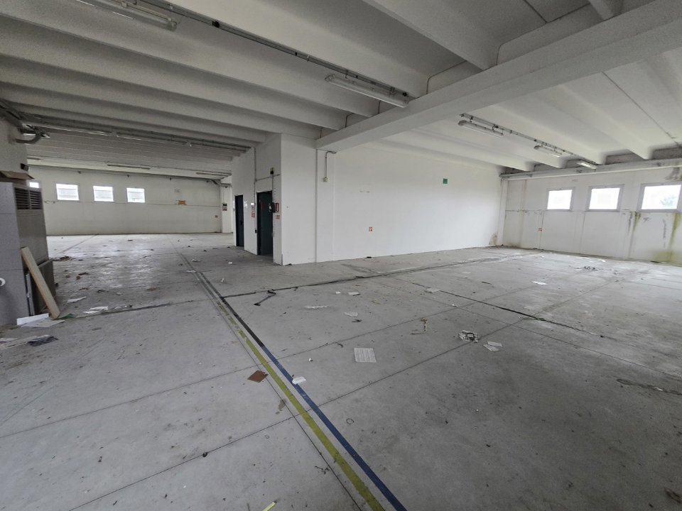 Capannone - Image 23