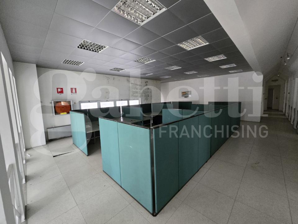 Capannone - Image 20