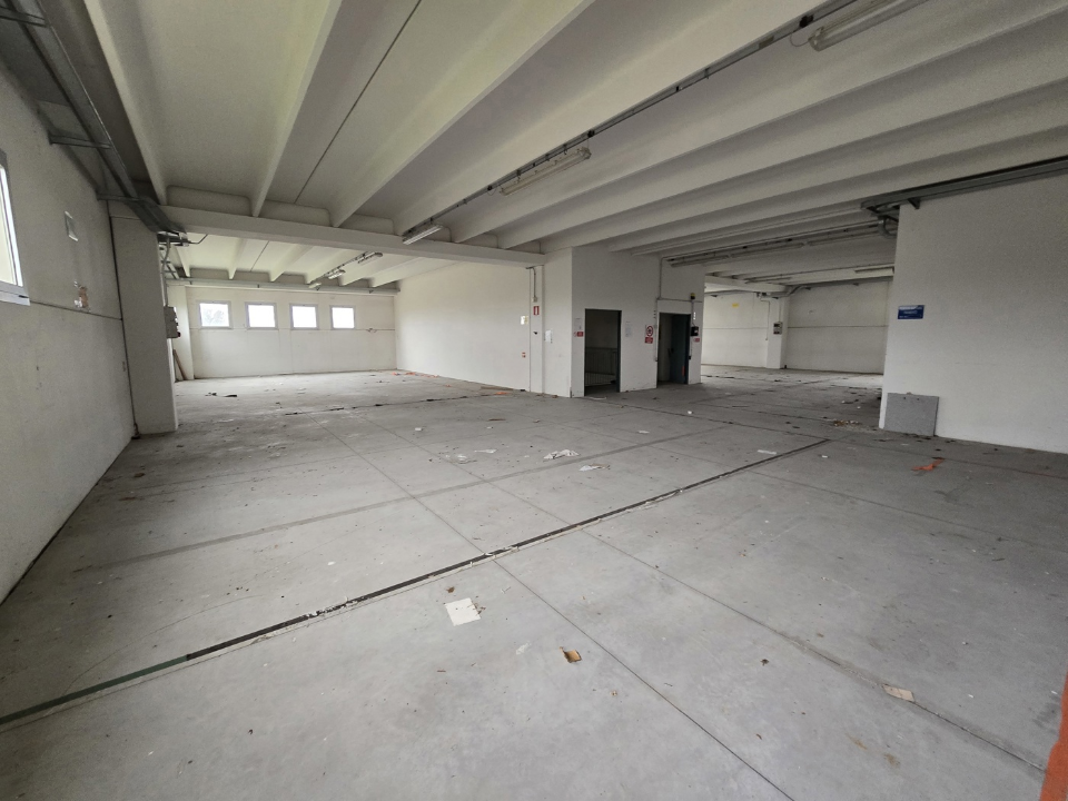 Capannone - Image 17